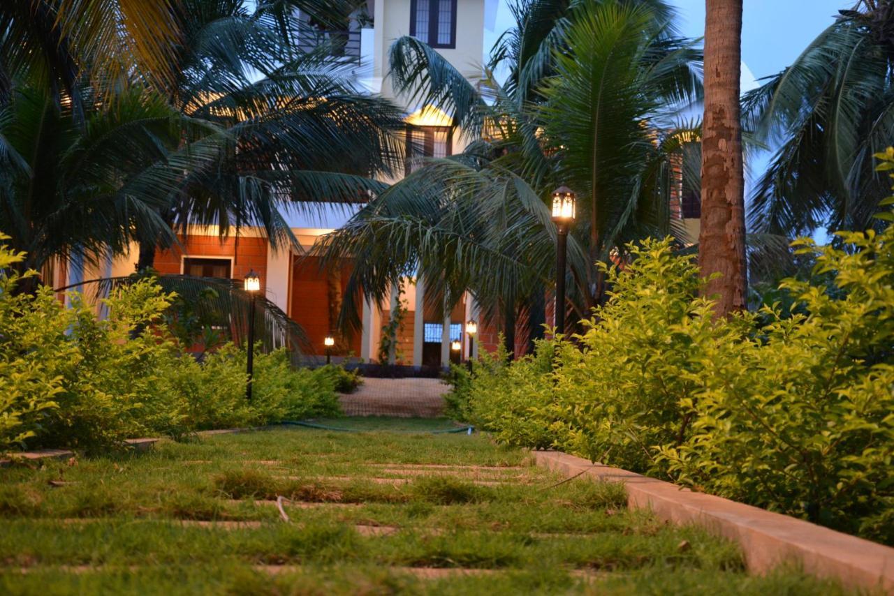 Claynest Resorts Kuttālam Esterno foto