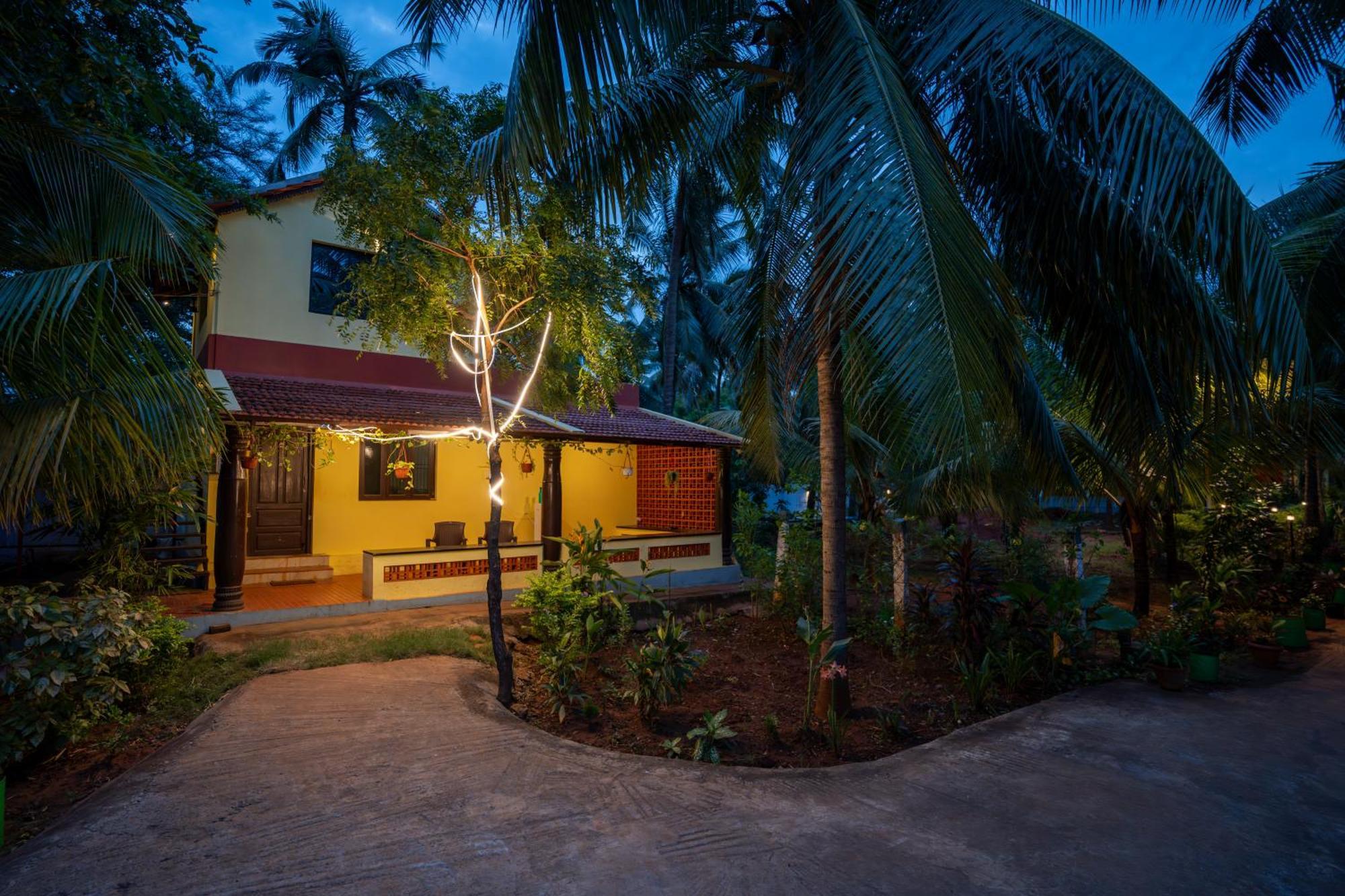 Claynest Resorts Kuttālam Esterno foto